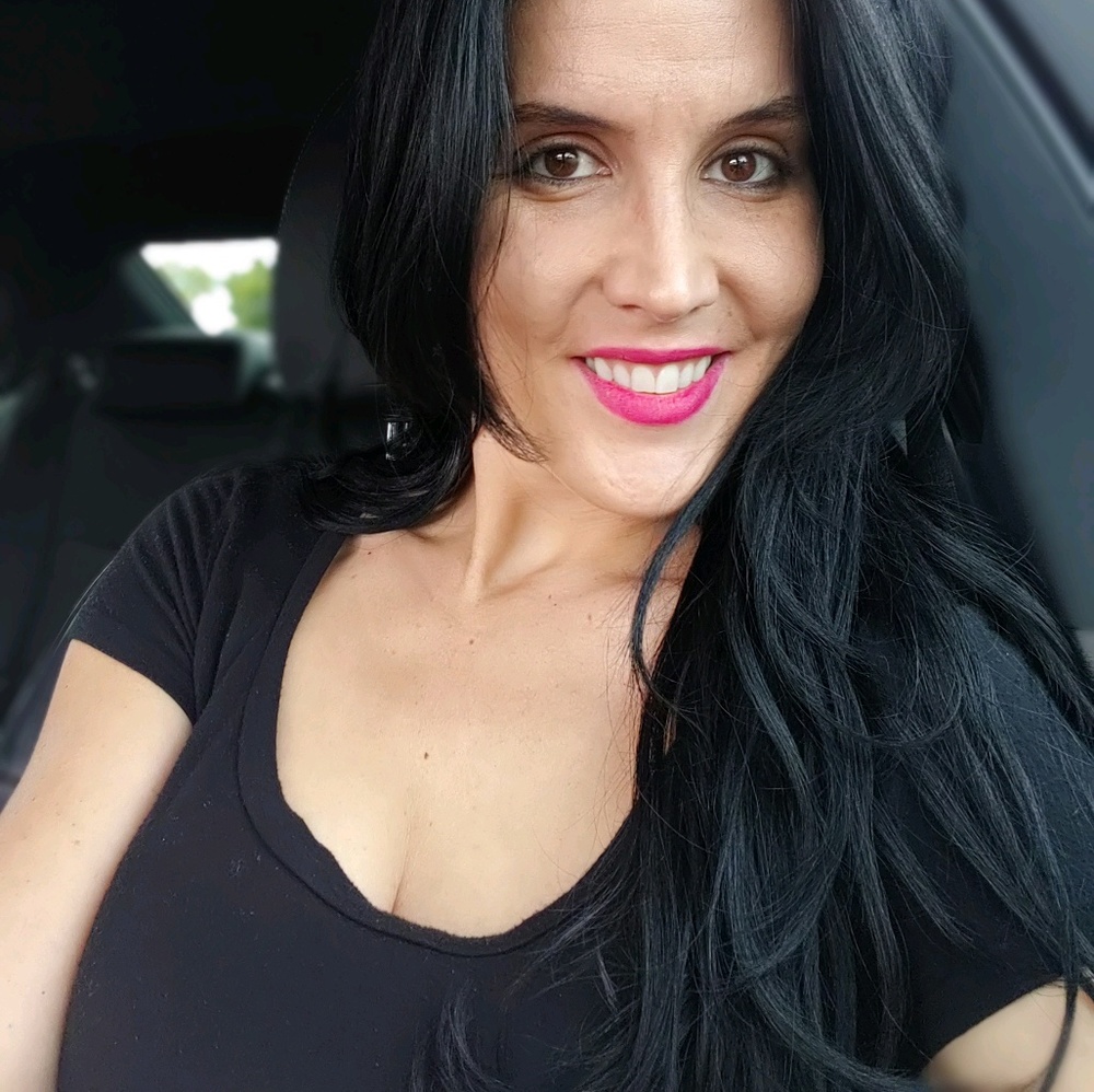 Meet your Posher, Savi